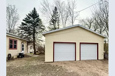 227 1st Avenue SE, Glenwood, MN 56334 - Photo 6