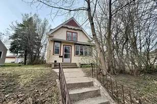 227 1st Ave SE, Glenwood, MN 56334 - Photo 4