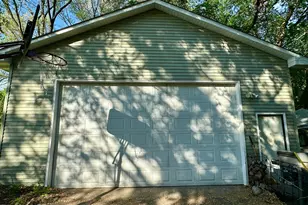 12 Pointcross Dr, Circle Pines, MN 55014 - Photo 2