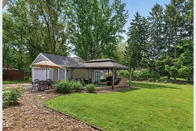 2094 Richard Avenue, White Bear Lake, MN 55110 - Photo 38