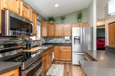 6182 35th Street S, Fargo, ND 58104 - Photo 12