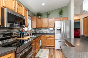 6182 35th St S, Fargo, ND 58104 - Photo 12