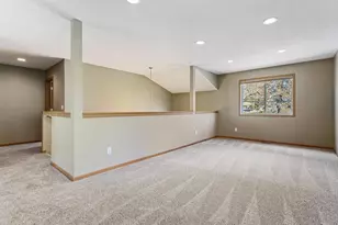 356 Arlington Ave W, Saint Paul, MN 55117 - Photo 2