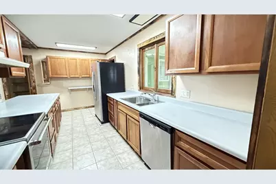4424 Highway 212, Montevideo, MN 56265 - Photo 8