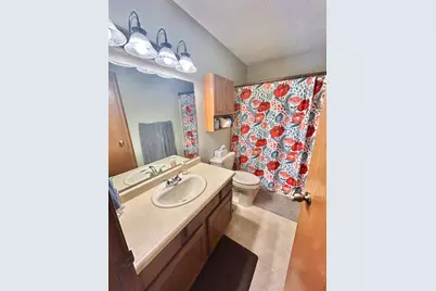 1919 27th Avenue S, Fargo,  58103 - Photo 16