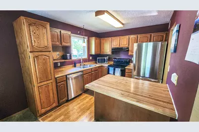 1919 27th Avenue S, Fargo,  58103 - Photo 8