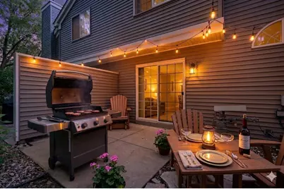 18091 Settlers Way, Eden Prairie, MN 55347 - Photo 2