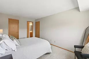 4448 Woodgate Point, Eagan, MN 55122 - Photo 18