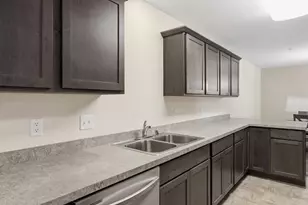 305 Chatum Ln, Jordan, MN 55352 - Photo 4