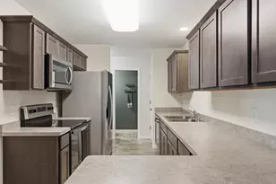 305 Chatum Ln, Jordan, MN 55352 - Photo 12