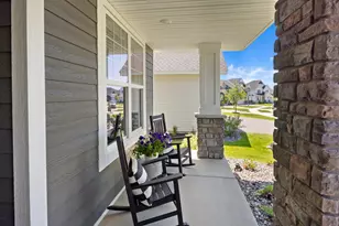 7228 Auburn Ln, Inver Grove Heights, MN 55077 - Photo 6