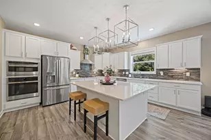 7228 Auburn Ln, Inver Grove Heights, MN 55077 - Photo 2