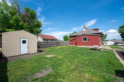 908 3rd Street SW, Waseca, MN 56093 - Photo 4