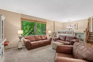 503 Laredo Ln, Chanhassen, MN 55317 - Photo 14