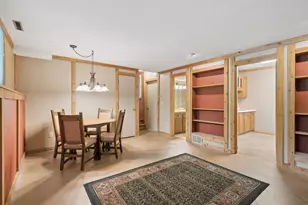 503 Laredo Ln, Chanhassen, MN 55317 - Photo 32