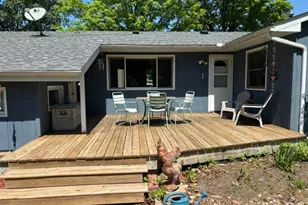 706 Roosevelt St, River Falls, WI 54022 - Photo 2