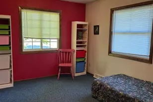 706 Roosevelt St, River Falls, WI 54022 - Photo 10
