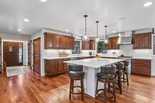 126 Courtland St, Excelsior, MN 55331 - Photo 8