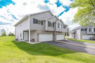 2395 Alysheba Ct, Shakopee, MN 55379 - Photo 1