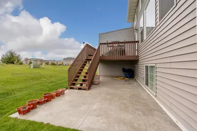 2395 Alysheba Court, Shakopee, MN 55379 - Photo 28