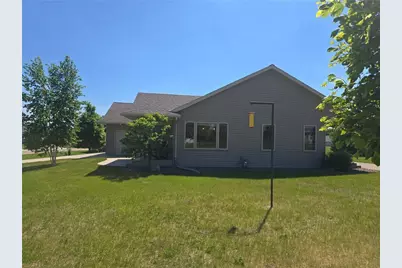 698 Westland Lane, New London, MN 56273 - Photo 10