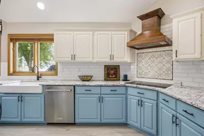 3318 Breconwood Circle, Minnetonka, MN 55391 - Photo 8