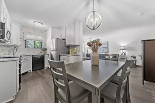 13417 Zenith Ln, Eden Prairie, MN 55346 - Photo 10