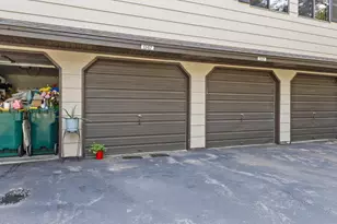 13417 Zenith Ln, Eden Prairie, MN 55346 - Photo 30