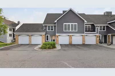 6048 Chasewood Parkway #1, Minnetonka, MN 55343 - Photo 2