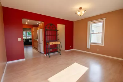 912 E Highland Avenue, Fergus Falls, MN 56537 - Photo 16
