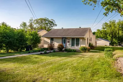 912 E Highland Avenue, Fergus Falls, MN 56537 - Photo 1