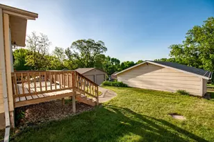 912 E Highland Ave, Fergus Falls, MN 56537 - Photo 4