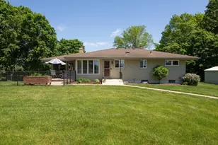 6416 Crofoot Ave NW, Maple Lake, MN 55358 - Photo 2
