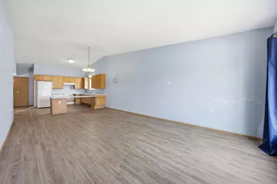 3404 38th Street S, Moorhead, MN 56560 - Photo 4