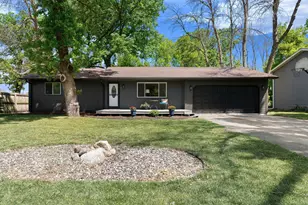 508 24th St NE, Owatonna, MN 55060 - Photo 1