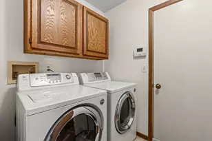 11105 Sumter Ave S, Bloomington, MN 55438 - Photo 24