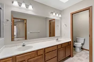 11105 Sumter Ave S, Bloomington, MN 55438 - Photo 20