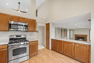 11105 Sumter Ave S, Bloomington, MN 55438 - Photo 10