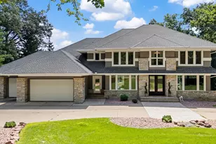 9 Red Forest Way, North Oaks, MN 55127 - Photo 2