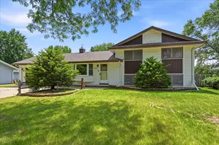 8142 Homestead Ave S, Cottage Grove, MN 55016 - Photo 1