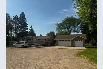 1102 4th Street SE, Little Falls, MN 56345 - Photo 2