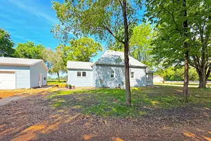 510 South St, South Haven, MN 55382 - Photo 32