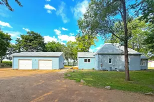 510 South St, South Haven, MN 55382 - Photo 2