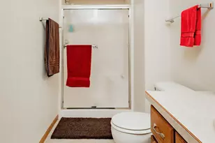 3220 40th Ave S, Fargo, ND 58104 - Photo 34