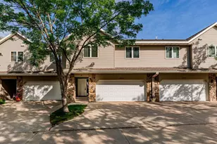 3220 40th Ave S, Fargo, ND 58104 - Photo 2