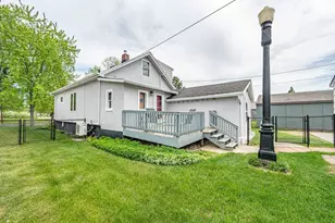 3219 4th Ave W, Hibbing, MN 55746 - Photo 46