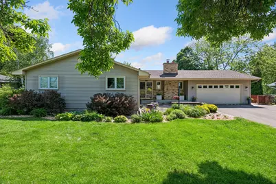 10011 Abbott Avenue S, Bloomington, MN 55431 - Photo 2