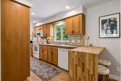 10011 Abbott Avenue S, Bloomington, MN 55431 - Photo 10