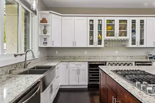 2900 Skyline Dr, Eagan, MN 55121 - Photo 12