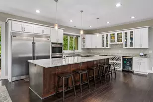 2900 Skyline Dr, Eagan, MN 55121 - Photo 8